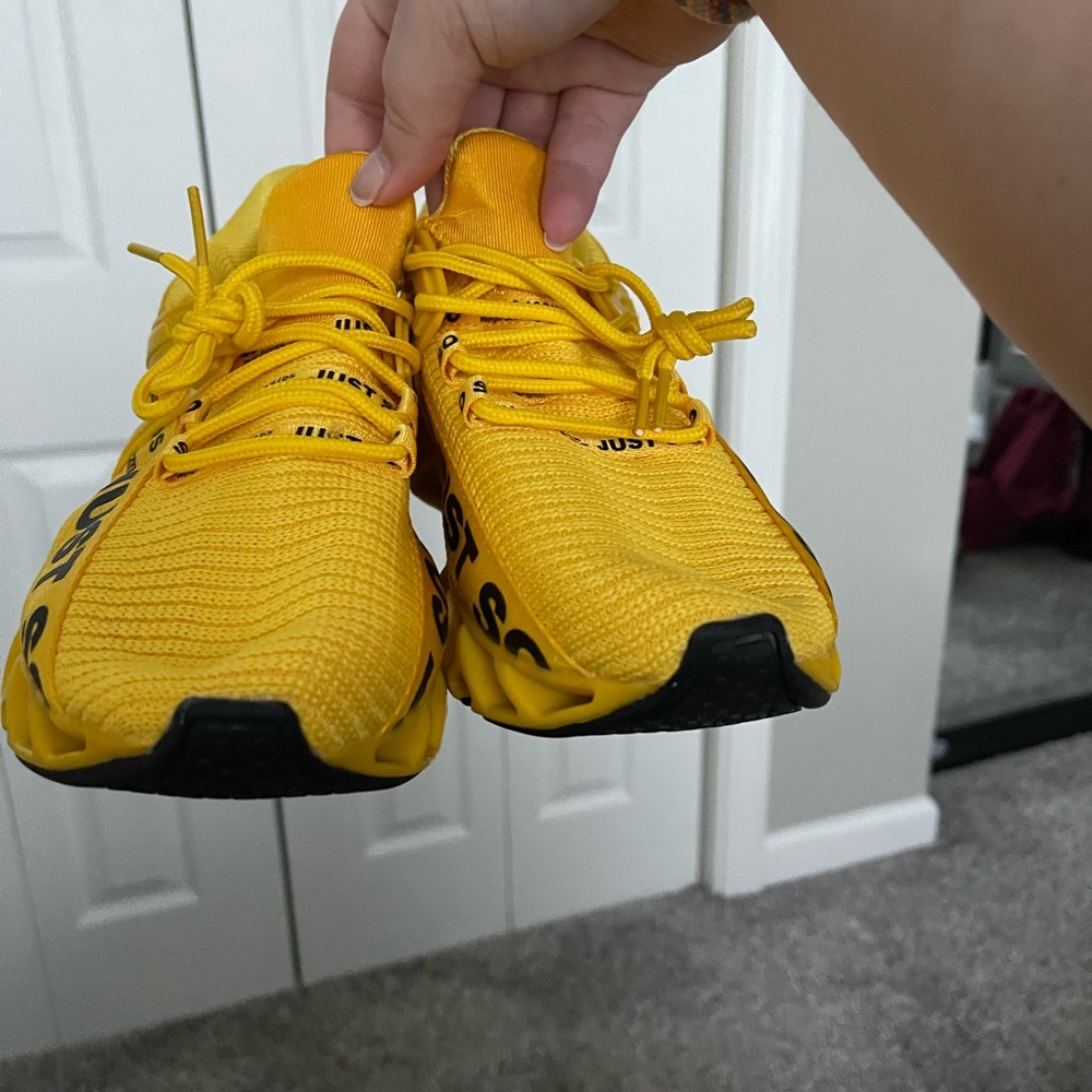 Just so so sneakers